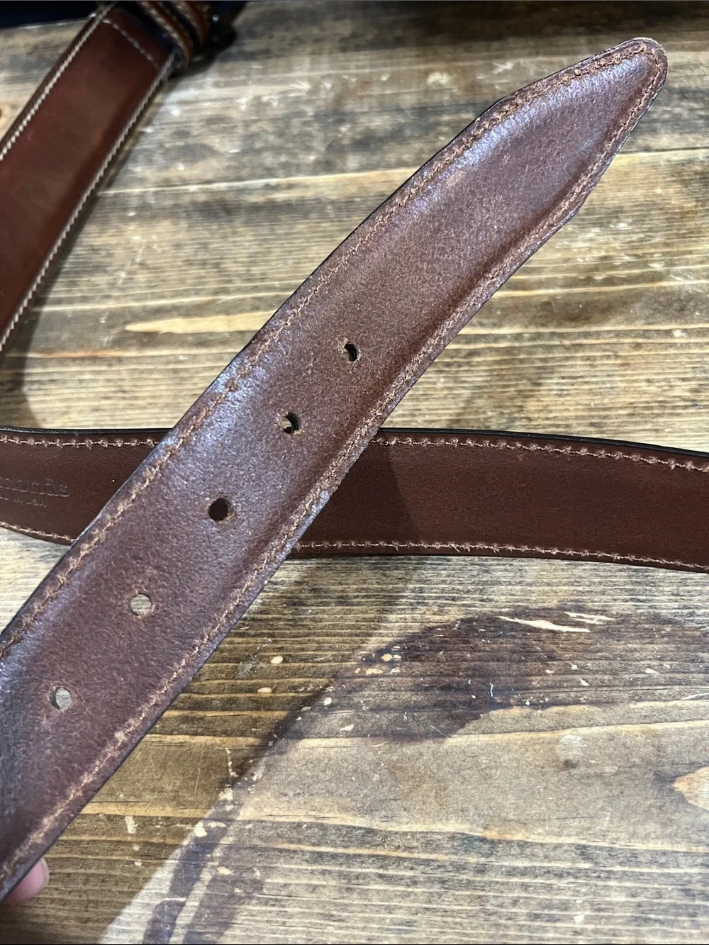 Allen Edmonds genuine Leather Men’s Belt in Brown